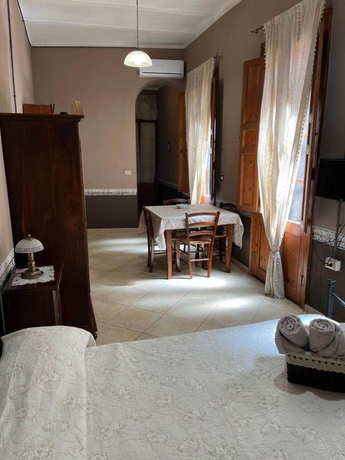 B&B Su Maimoni Iglesias Luaran gambar